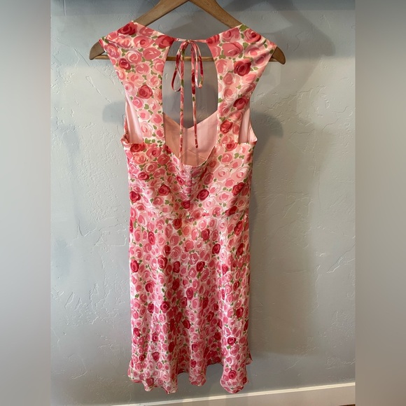 Women’s 100% silk LOFT rose print dress size 8 - Picture 2 of 6
